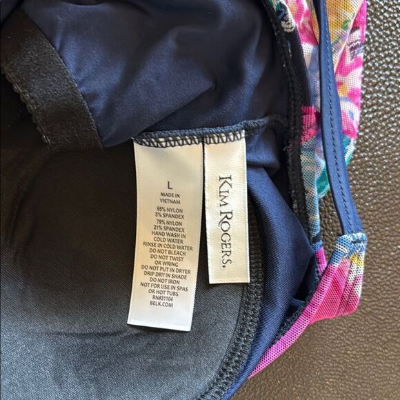 Kim Rogers Floral Takini SwimTop - Pink and Blue size Large - Picture 5 of 9